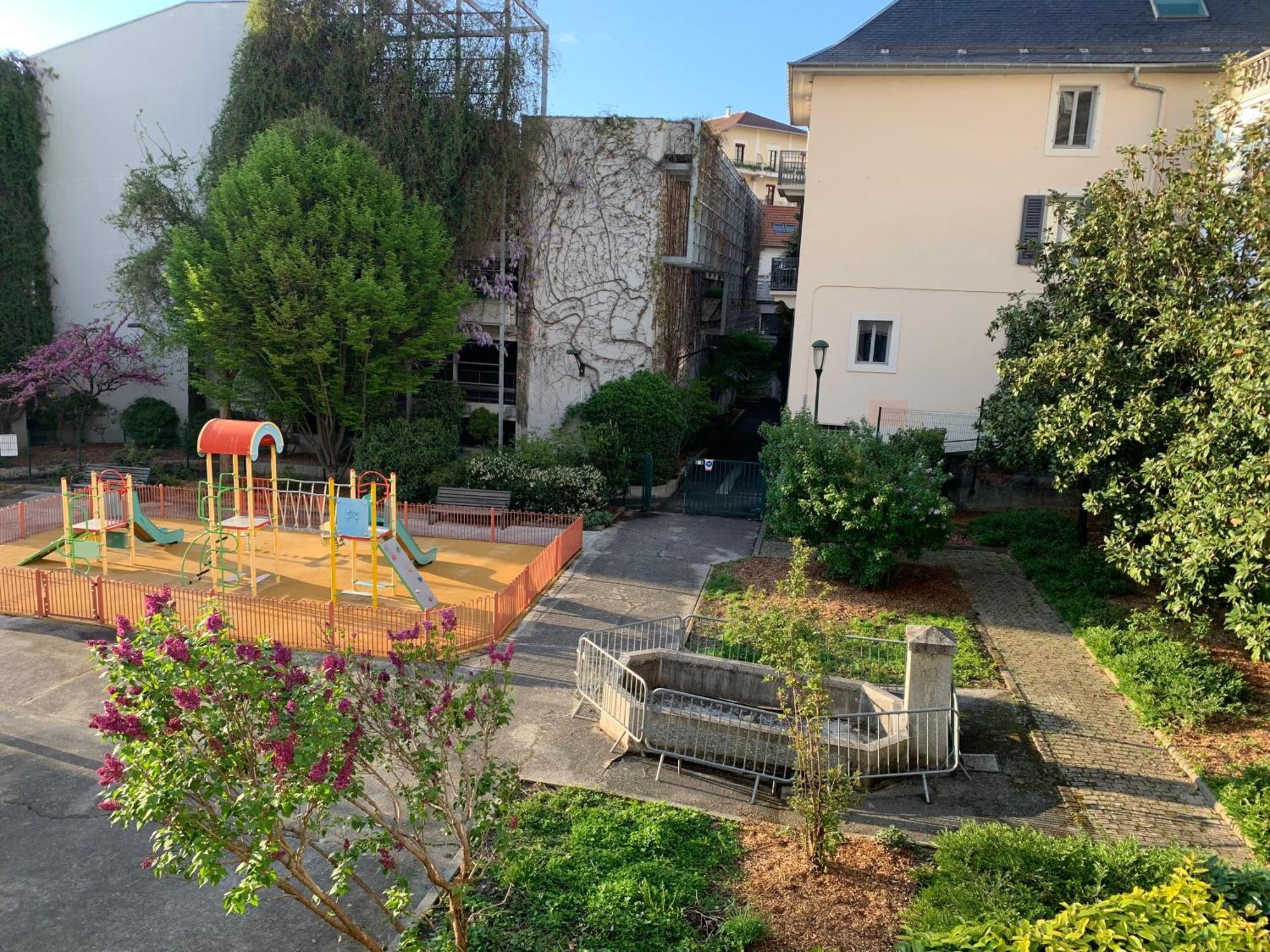 Initial By Balladins, Hotel Restaurant Broisin Aix-les-Bains Exterior photo